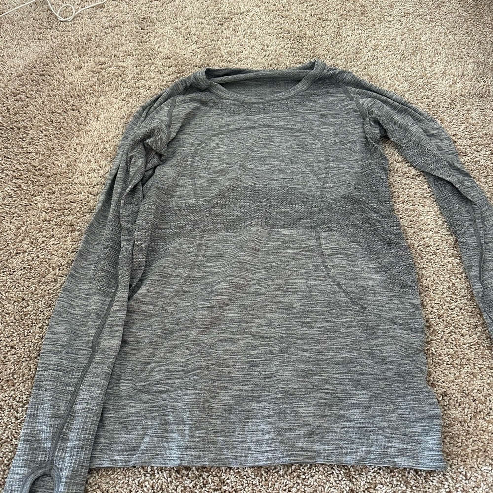lululemon athletica Gray Long Sleeve Top